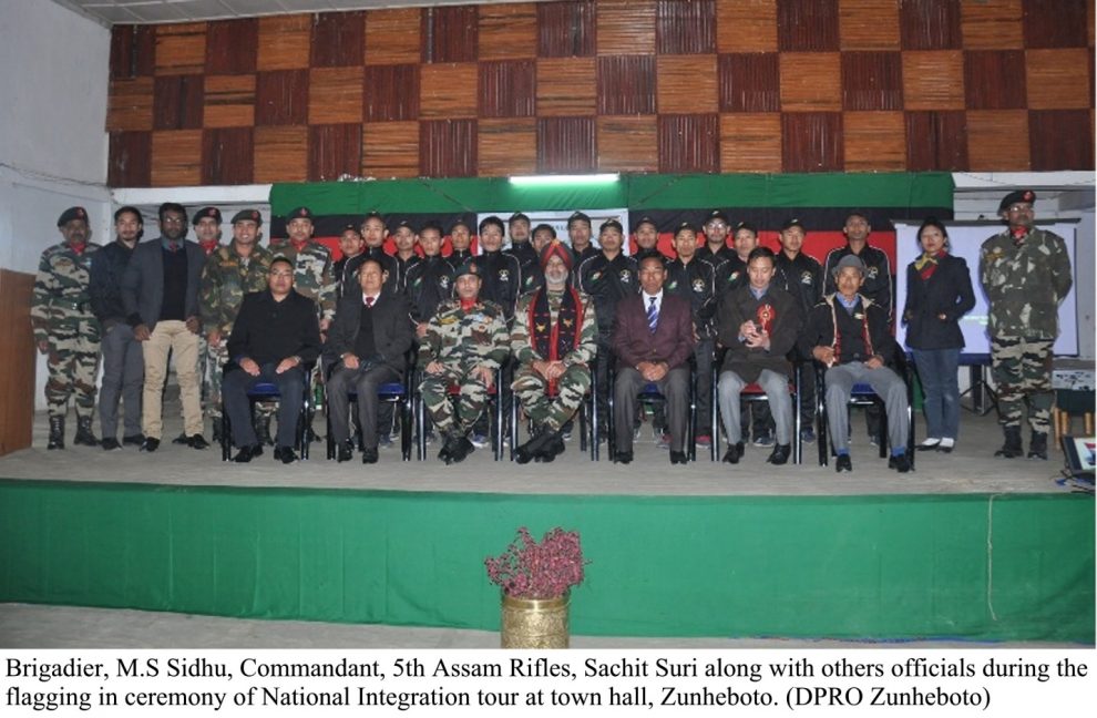 National Integration Tour flagging off ceremony te ahikene thaka Brigadier, M.S. Siddhu, Commander, 5th Assam Rifles, Sachit Suri aru dusra officials khan laga noksha.