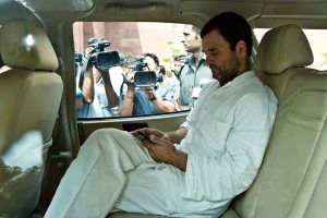 Rahul Gandhi pichete, Congress laga Twitter account hack korishe, Government pora chanbin korishe